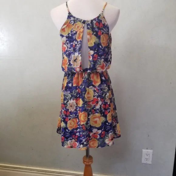 Runwolf Story open back floral mini dress size small (Z19) - Picture 6 of 8